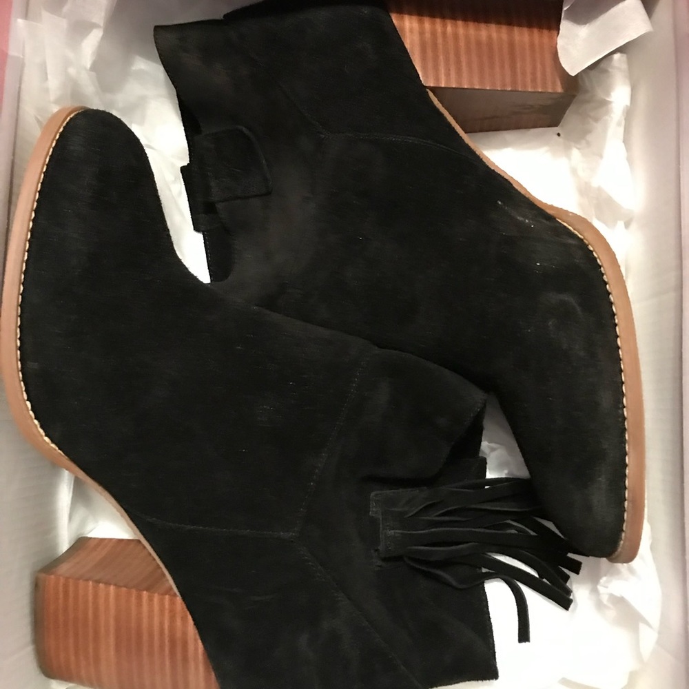 Crown vintage size 10M black